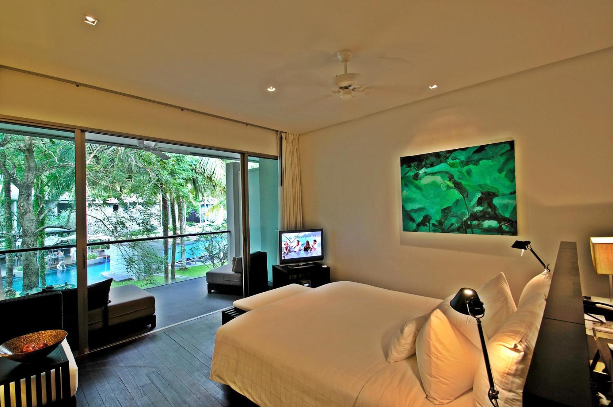 Twinpalms Surin Beach  Room photo